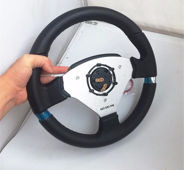 Classic Racing Steering Wheel